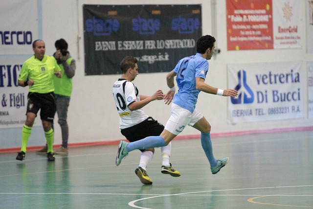 两位球员不 两位球员不